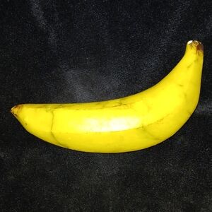 Vintage Italian Alabaster Hand Carved Banana Fruit